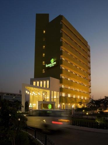 Lemon Tree Hotel Gachibowli